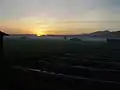 日の出はバリの大地から。