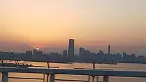 横浜ベイブリッジから見る夕日