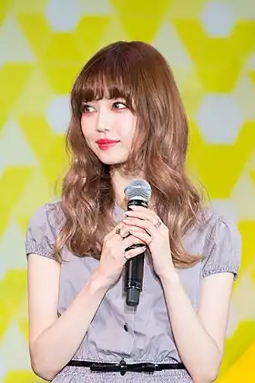 中村 里砂