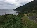 畳岩の遊歩道から見た須佐ホルンフェルス全景