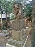 大正8年(1919年)3月の銘がある狛犬