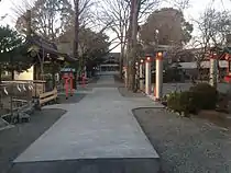 境内参道