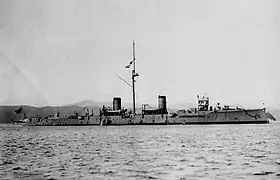 1908年(明治41年)11月7日、呉軍港での「鈴谷」#海軍艦艇史2巡洋艦(1980)p.138、写真No.2214の解説