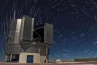 超大型望遠鏡VLTと天の南極。