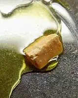 81&nbsp;°C (178&nbsp;°F)で液状になるTNT
