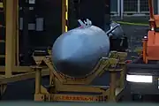 120ガロン増槽タンク。パイロンを介して機体と装着される