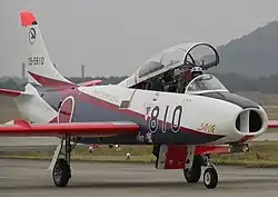 最後まで残ったT-1 #810（岐阜基地50周年特別塗装）現在は隣接する岐阜かかみがはら航空宇宙博物館に展示されている。