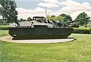 T28 側面より