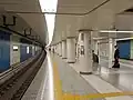 ホームドア設置前のホーム(2008年3月11日)