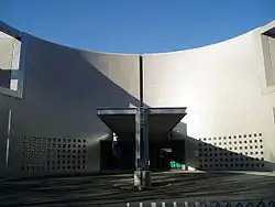 管理棟・厚生棟