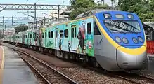 オーベアのラッピング車両(台鉄EMU800型)