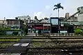ホーム側から見た九讃頭駅舎
