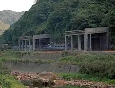ホーム遠景