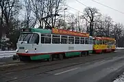 未更新車両も1990年代に塗装が変更された（2013年撮影）