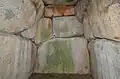玄室（奥壁方向）