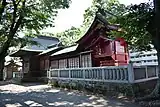 北東側より拝殿・本殿を見る（2019年8月撮影）