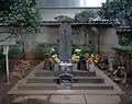 首塚の碑（2012年3月22日）