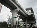 新北大道六段と貴陽街交差点からみた泰山貴和駅