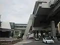 駅舎と出口