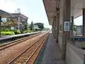 関山駅ホーム
