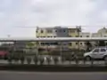 横山駅外観