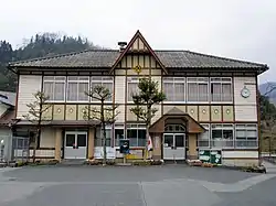 旧高梁市役所川上地域局庁舎(旧・川上町役場)