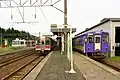 駅構内。右端は秋田内陸線、他は奥羽本線