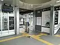 西口改札