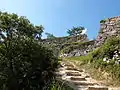 階段より望む石垣