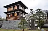 本丸櫓・田中藩牓示石・顕彰碑（2018年4月5日撮影）