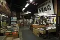 旦過中央市場（写真突き当りは旦過市場のメインストリート、2022年撮影）