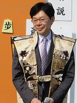 将棋棋士の谷川浩司(平成29年11月、姫路市で行われた人間将棋にて)