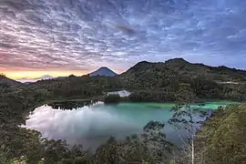 Telaga Warna