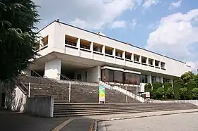 天童市市民文化会館(2006年8月撮影)