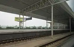 滕州東駅構内