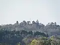 天神山城址山頂部　東側より