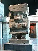チャルチウィトリクエ像、テオティワカン出土、200-500年。