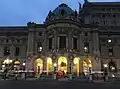 オペラレストランの外観