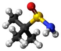 Ball-and-stick model of tert-butanesulfinamide{{{画像alt2}}}