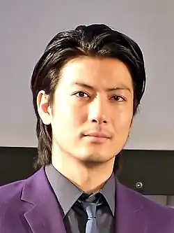 玉山 鉄二