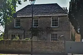 チャーチゲート・ハウス(古い牧師館), バンプトン(イザベル・クローリーの邸宅)