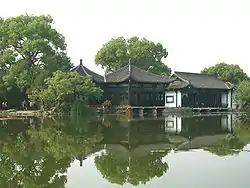 西湖（三潭印月・島中之島）