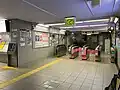 地下改札(2022年8月)
