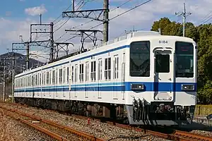 越生線を走行する8000系(2022年1月 越生駅 - 武州唐沢駅間)