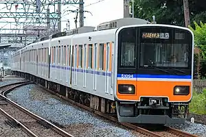 50090型による川越特急(2021年6月 北坂戸駅 - 高坂駅間)