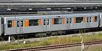 50090型と同じ窓配置となった側面（50050型）非常換気装置も省略。