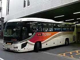 ONライナー号(東武バスウエスト)大宮駅西口※この乗り場は閉鎖されており、現在は西口11番乗り場から発着する