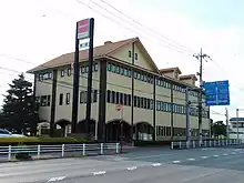 本社屋