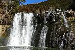 龍門の滝