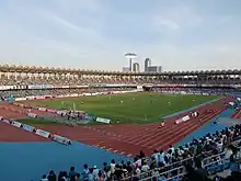 等々力陸上競技場